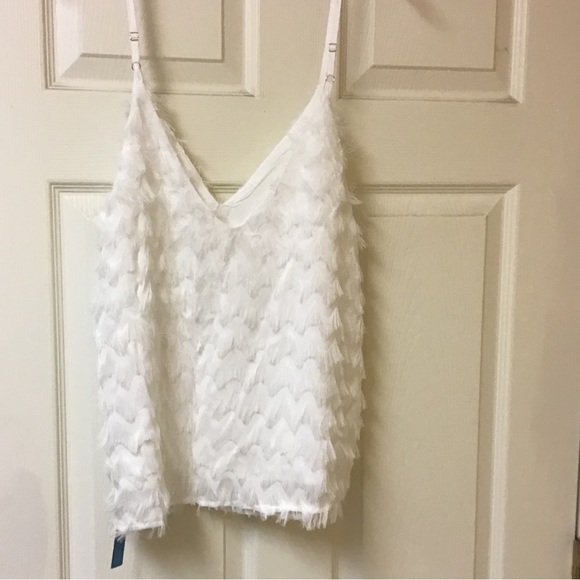 Cupshe white fringe v-neck cami. White, size medium - Picture 3 of 5